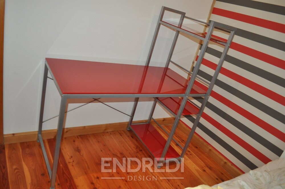 Bauhaus piros íróasztal, szék és fém szekrény, 3 darabos szett - Image 10