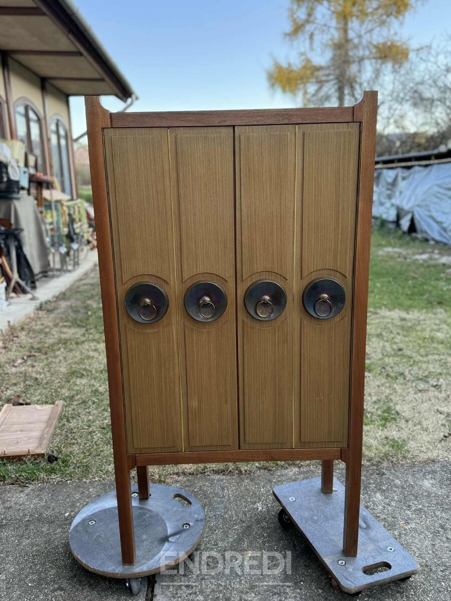Mid-century modern bárszekrény — Sandor Bedecs, 1975 - Image 2
