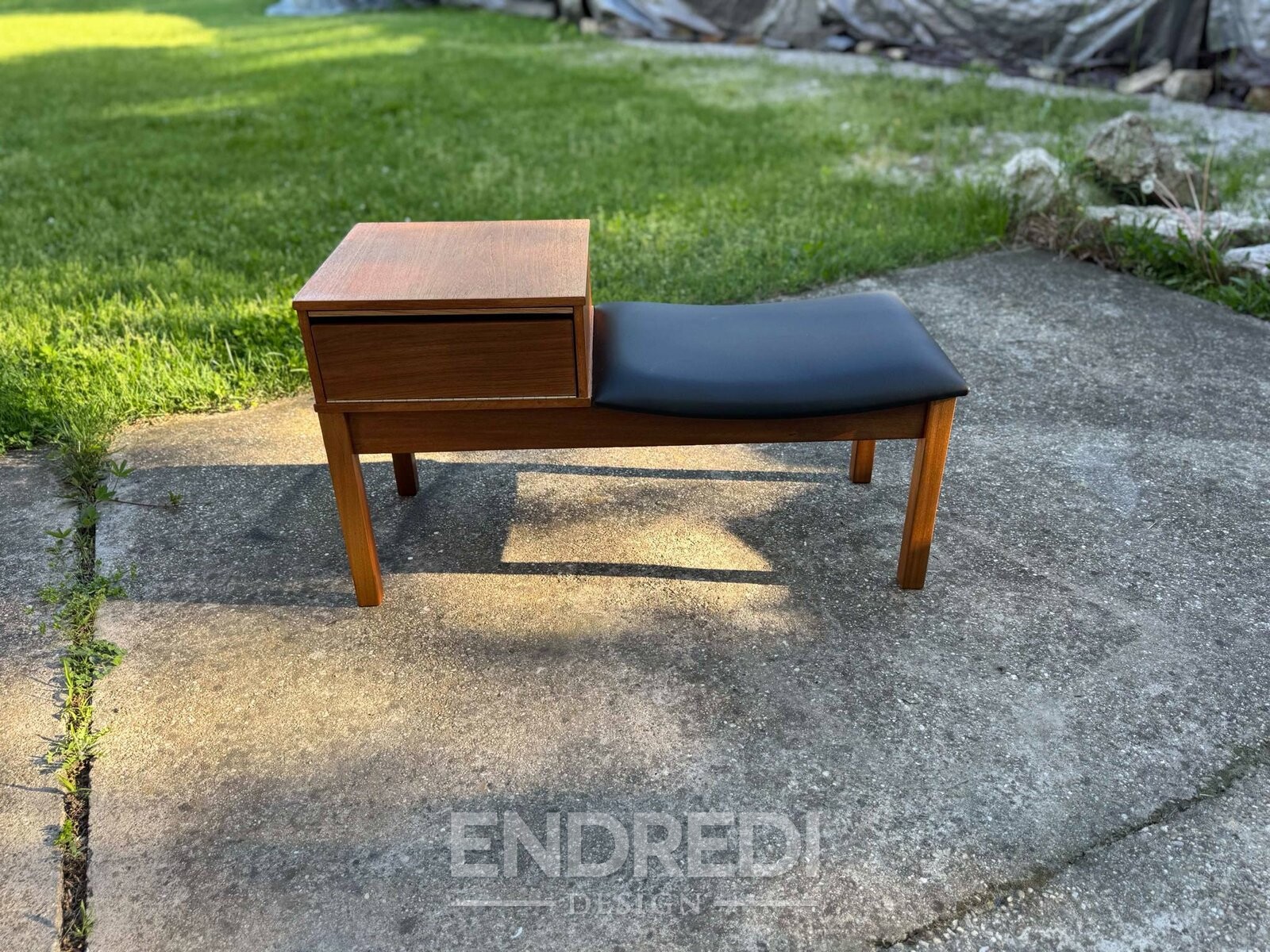 Vintage teak telefon pad — Vinyl ülőke, 1960-as évek - Image 9