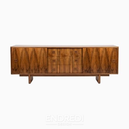 Mid-century modern magyar kredenc, 1960-as évek